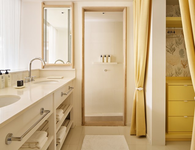 lux<bdi>*</bdi> suites-5