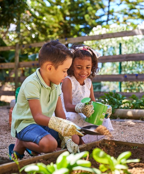 PLAY Kids Club