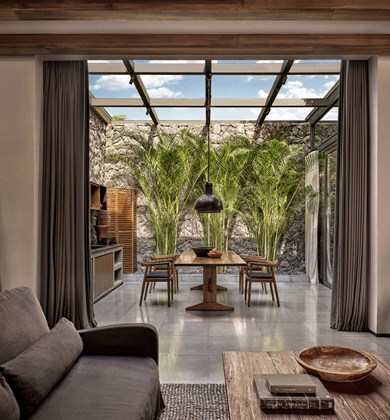 RIVERVIEW VILLA