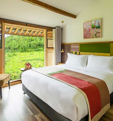 SUPERIOR ROOM