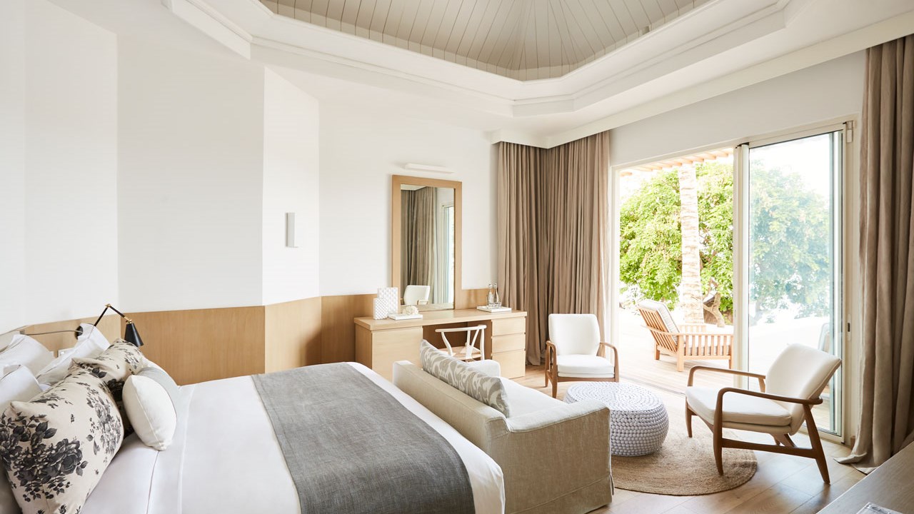 LUX* Villa