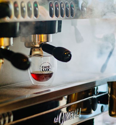 CAFÉ LUX<BDI>*</BDI>
