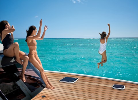 Cruises to the northern islets